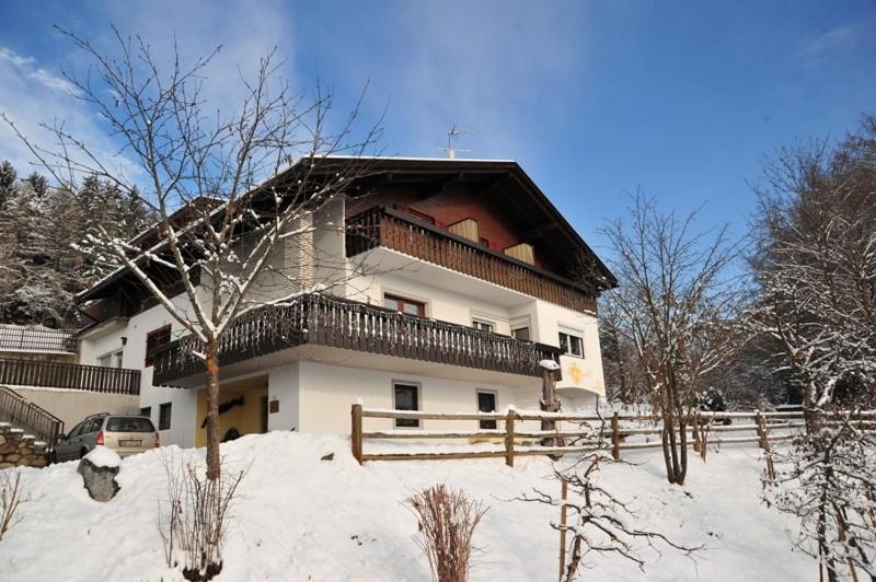 Pension Harrasser Falzes Exterior photo